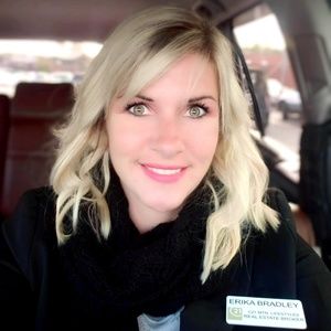 Meet your Posher, Erika